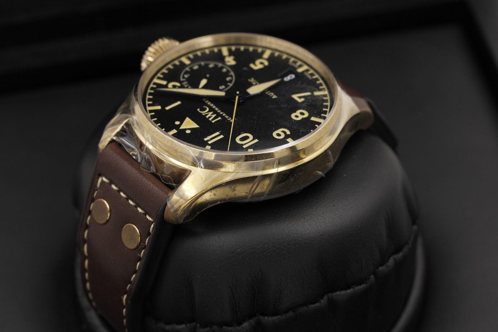 Watch Image 5