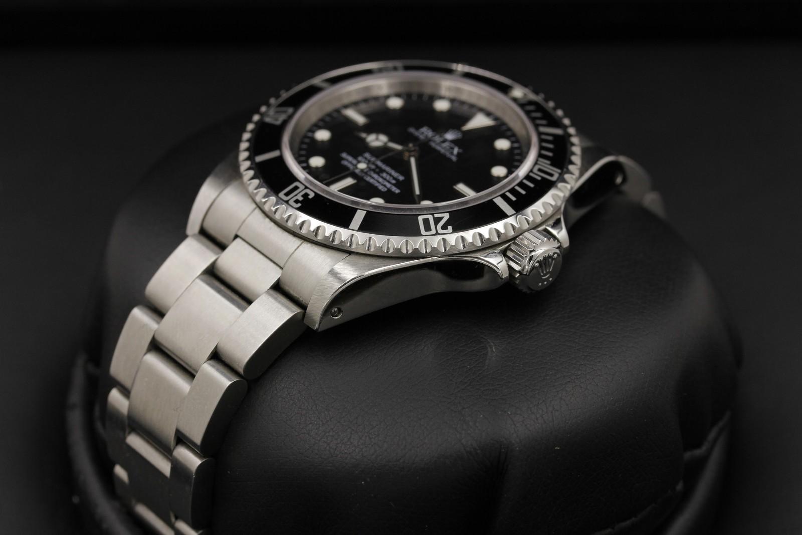 Watch Image 2