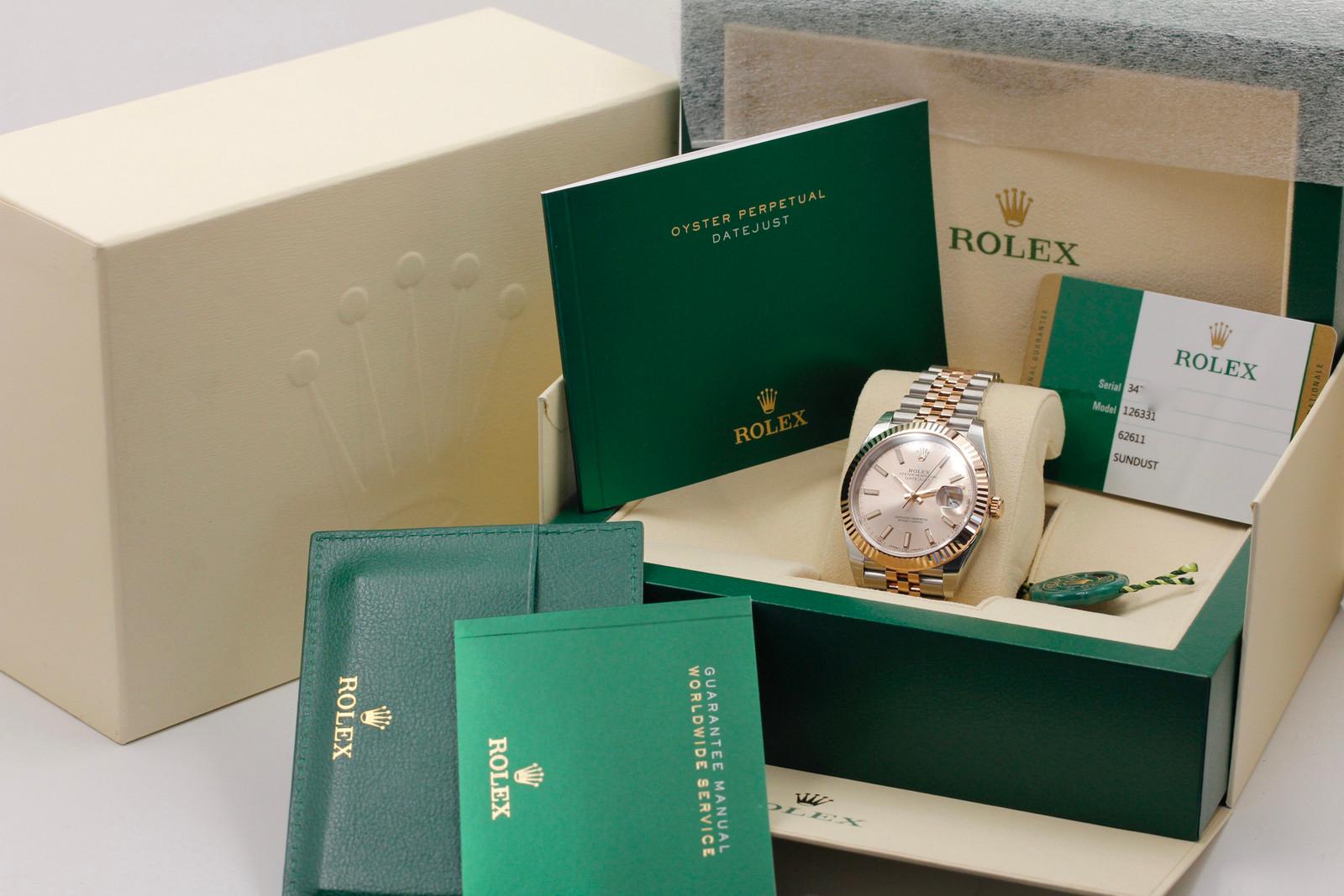 Watch Image 11