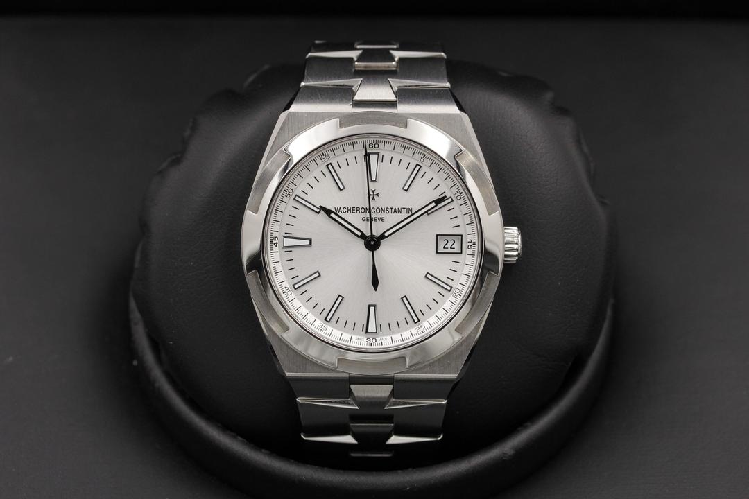 Vacheron Constantin Overseas 4500v/110a-b126
