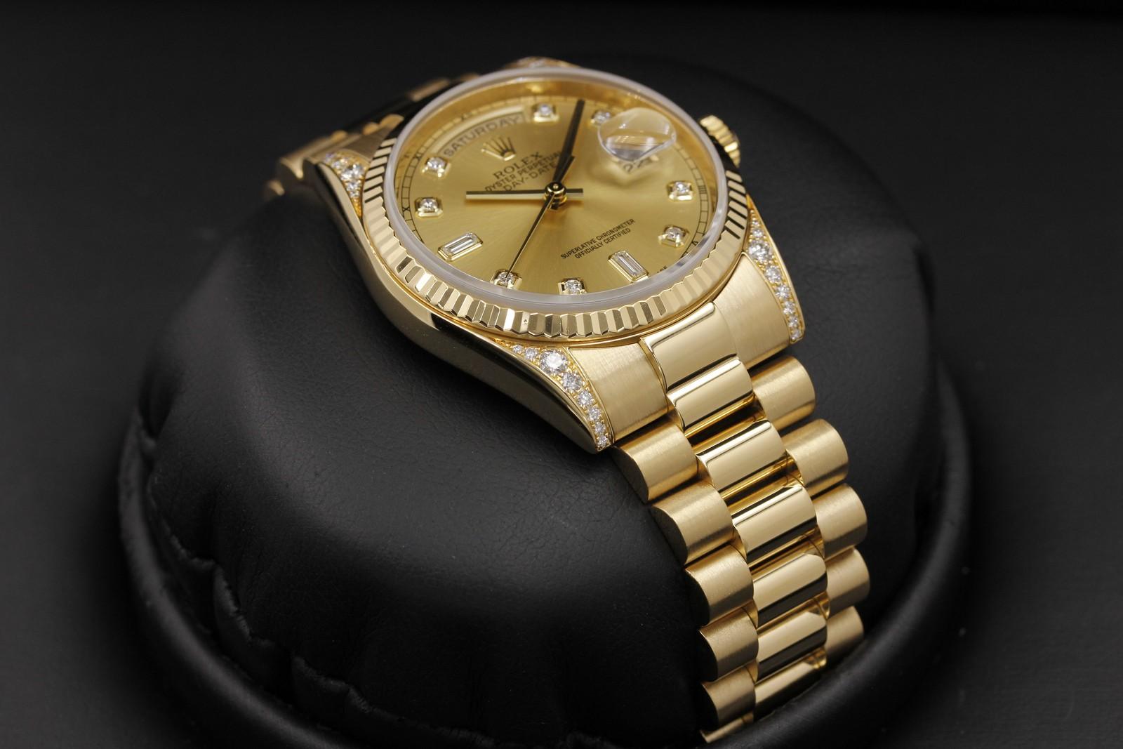 Watch Image 6
