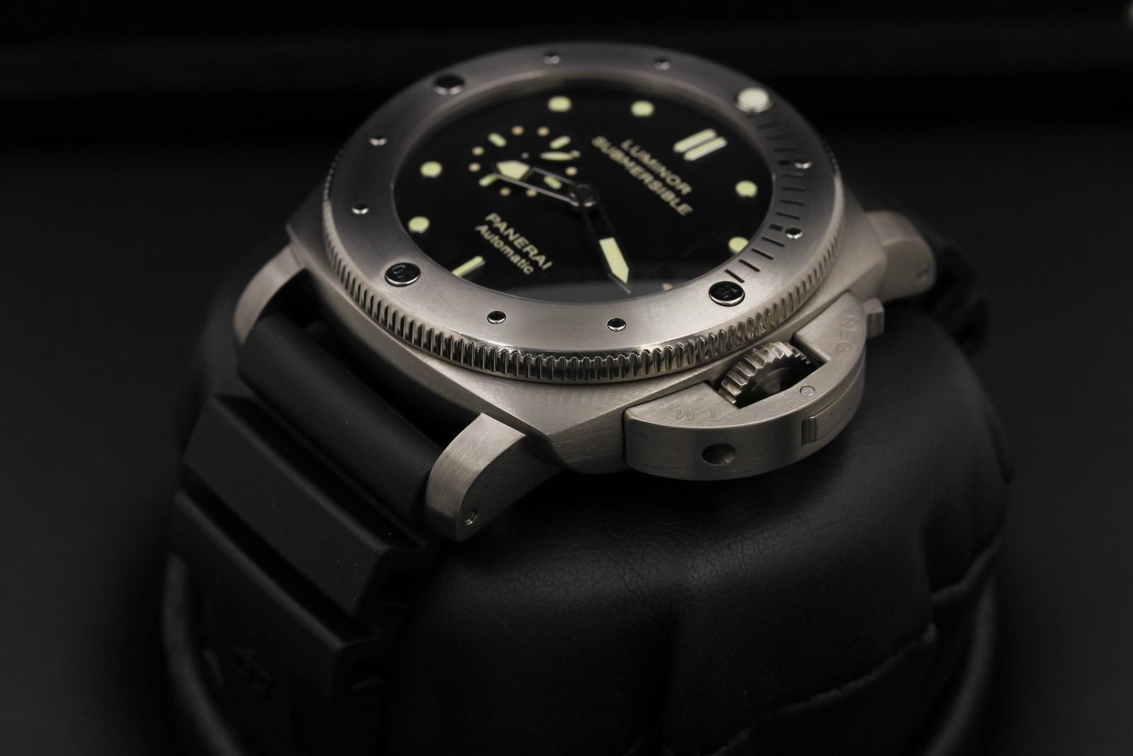 Watch Image 2