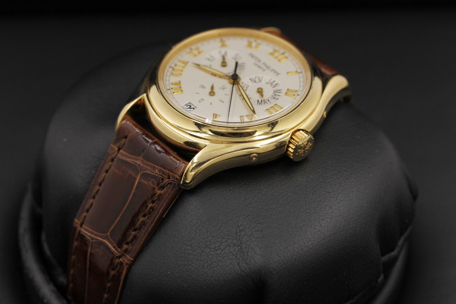 Watch Image 2