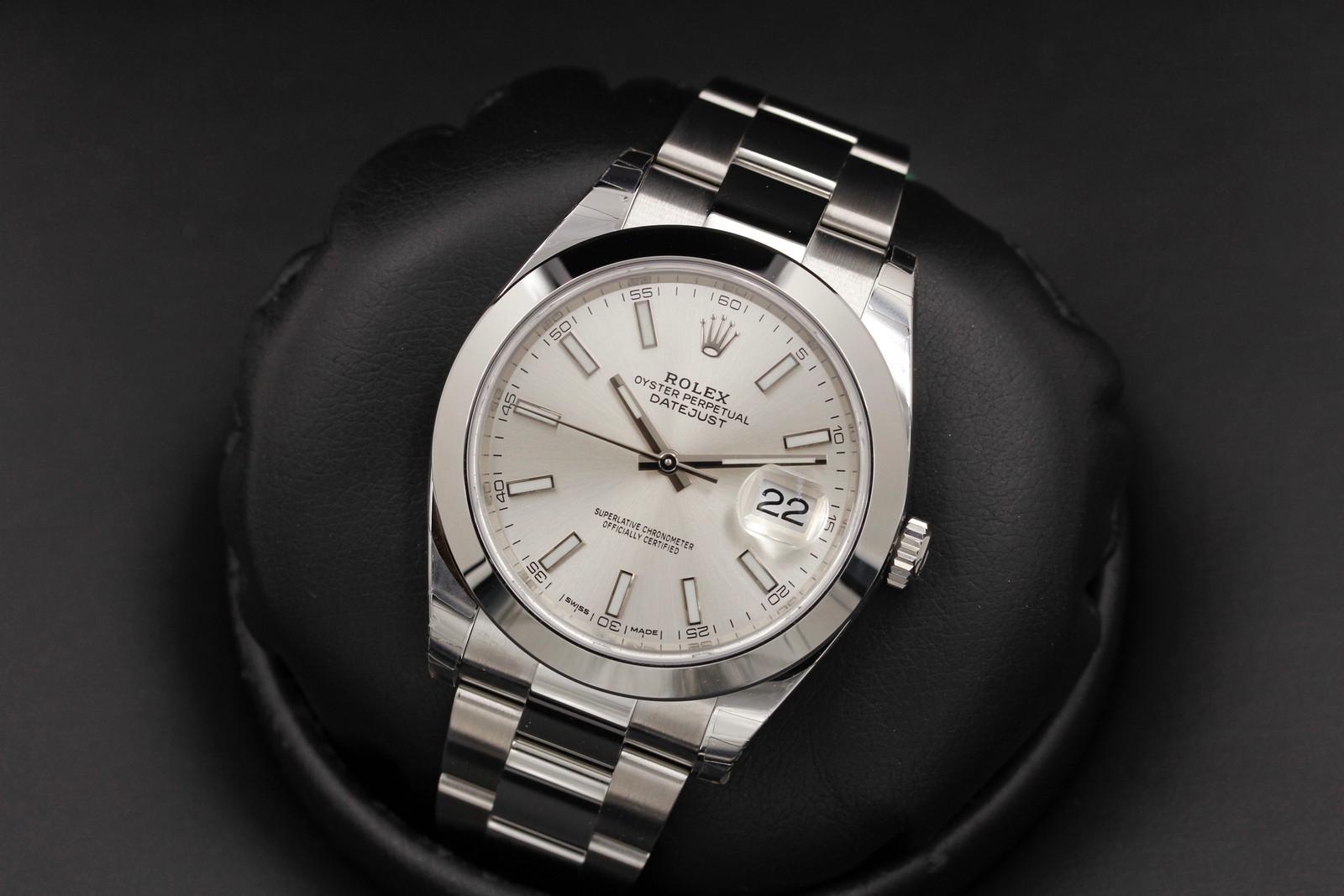 Watch Image 8