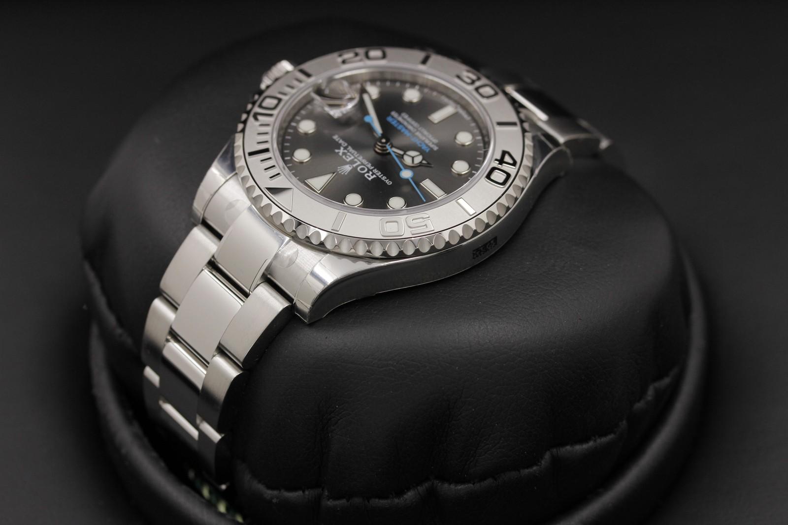 Watch Image 5