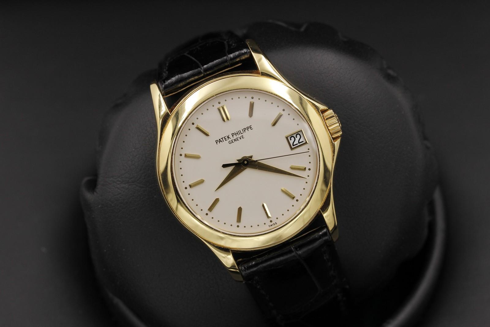 Watch Image 9