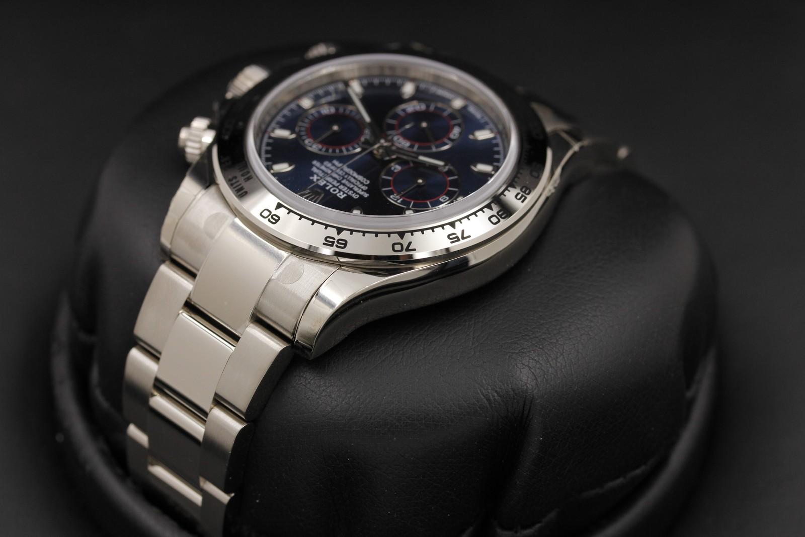 Watch Image 5