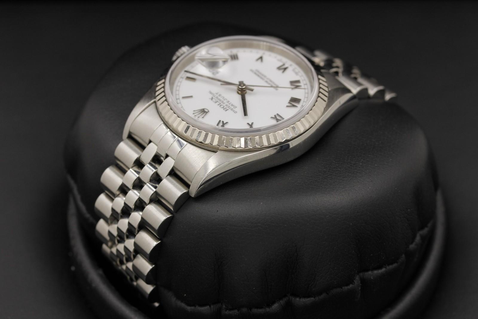 Watch Image 5
