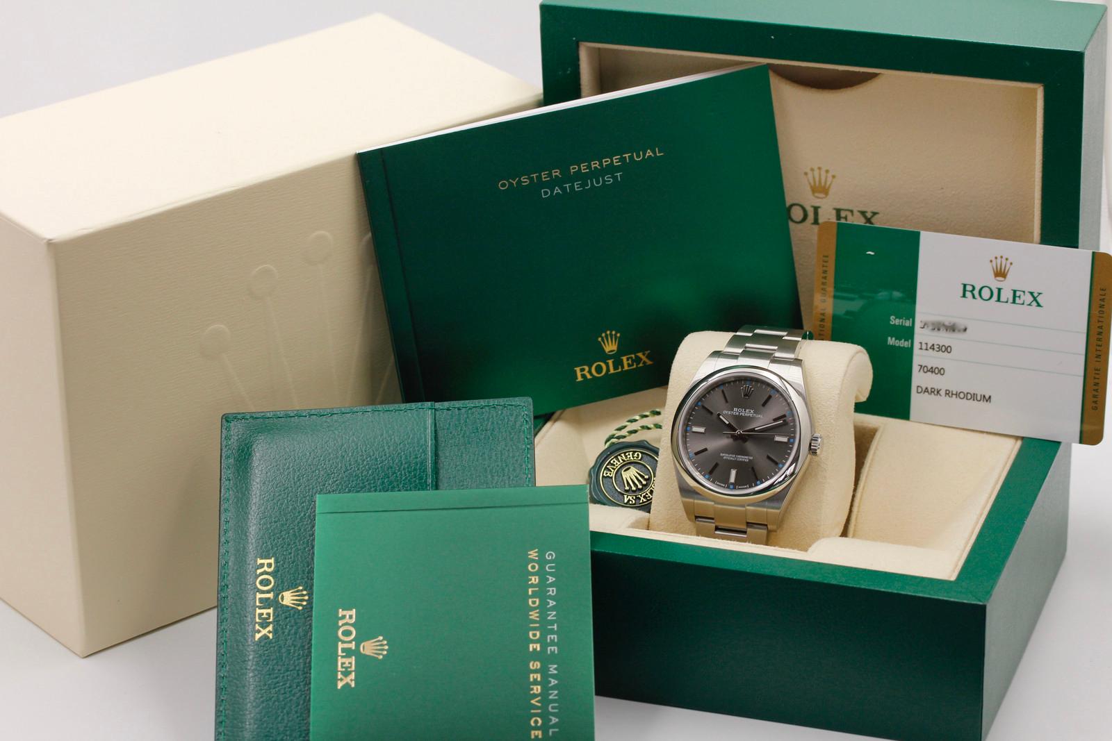 Watch Image 11