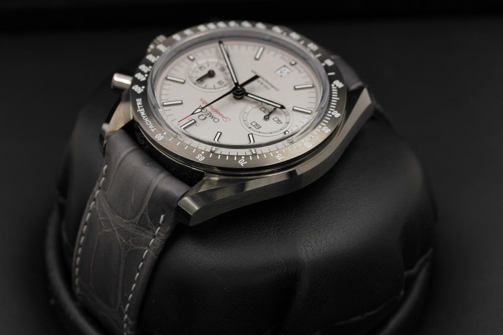 Watch Image 5