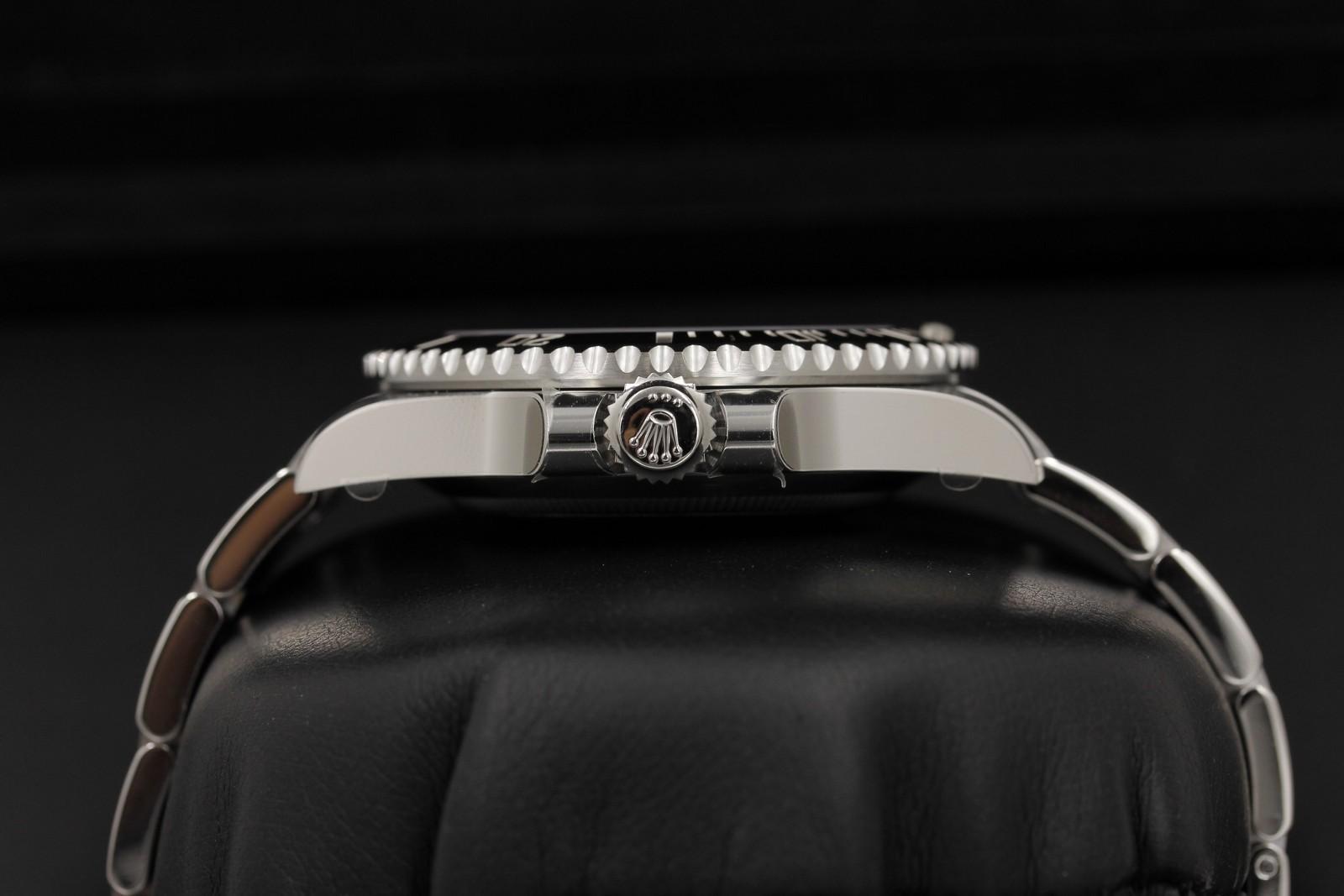 Watch Image 3