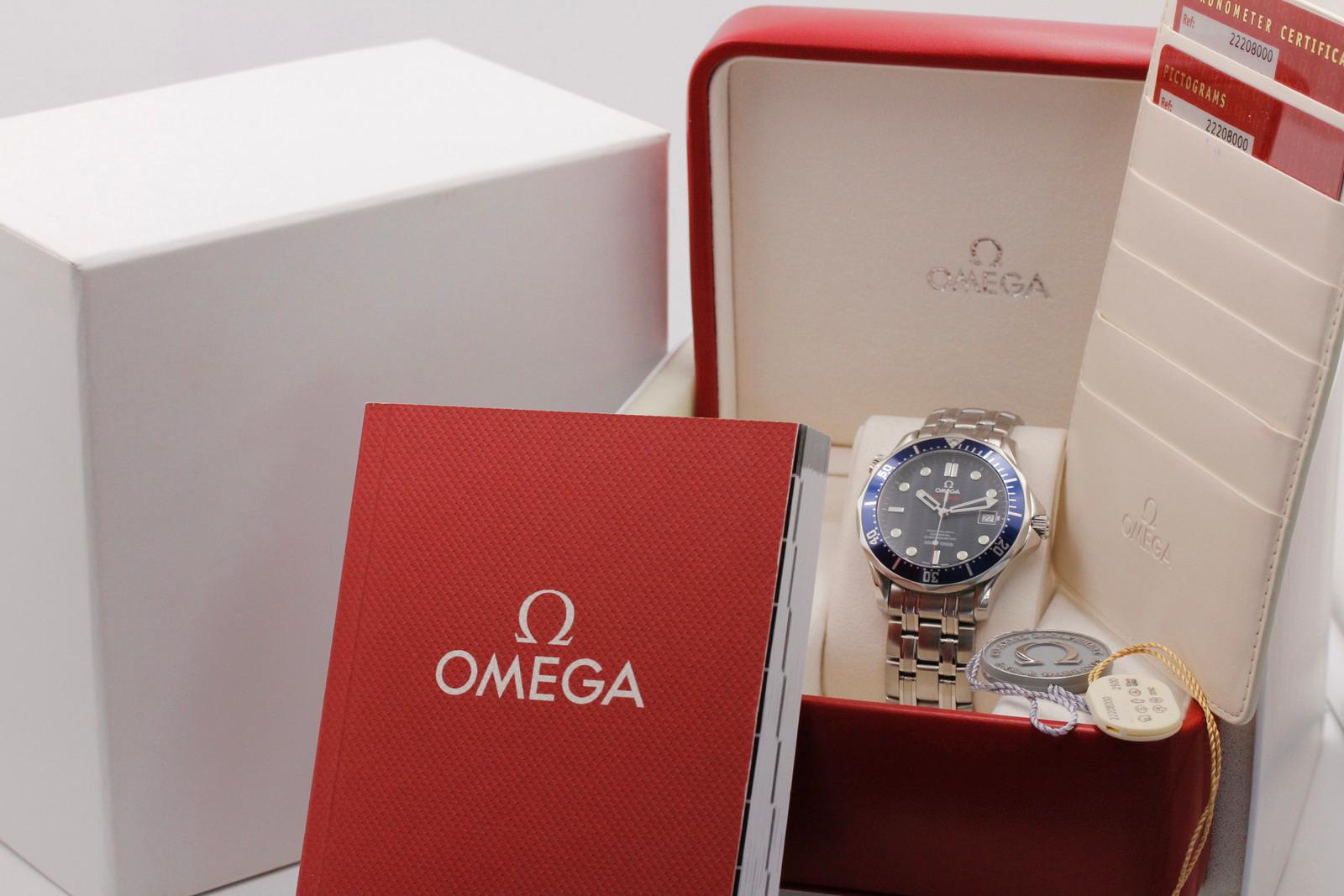 Watch Image 12