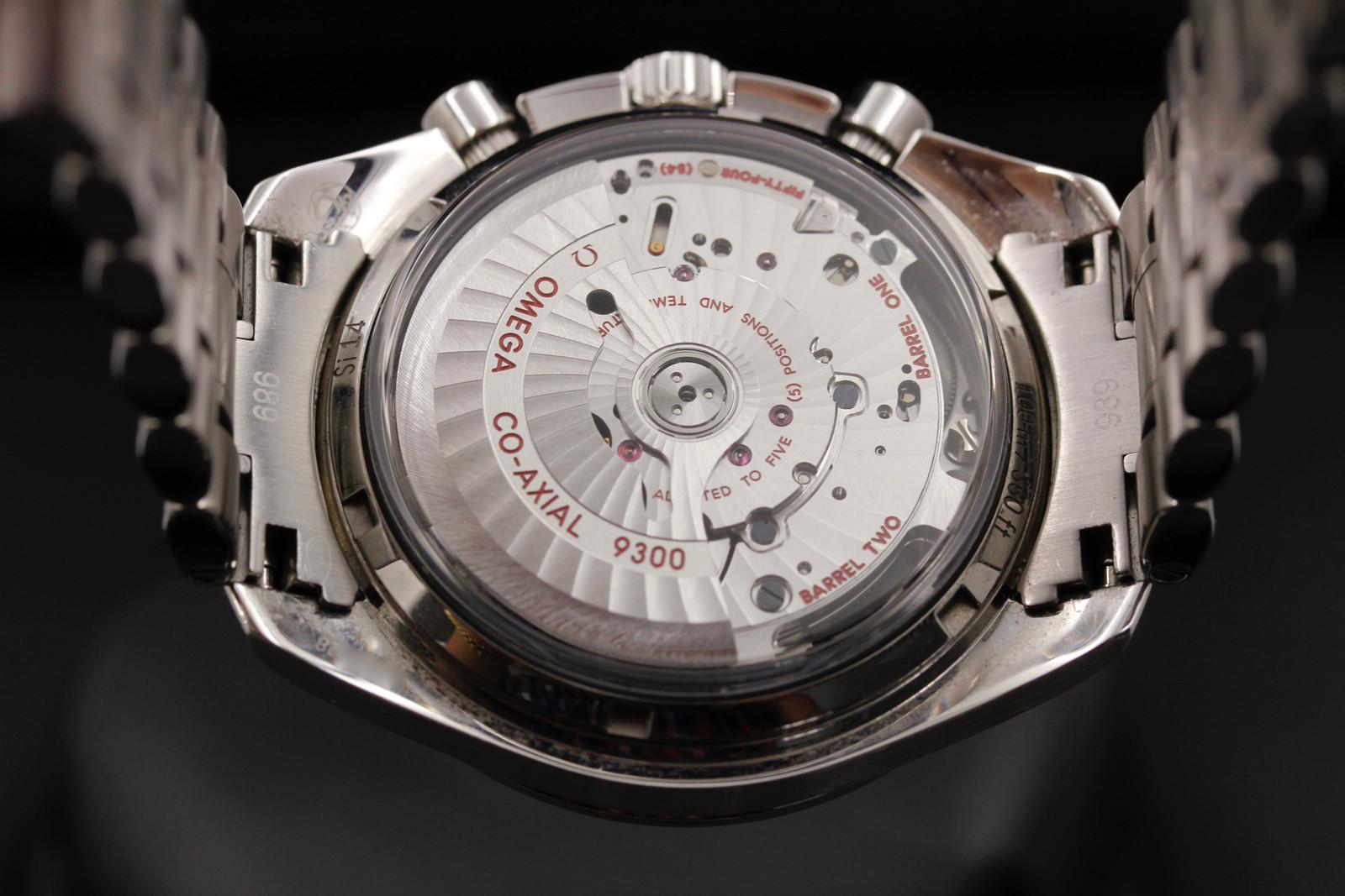 Watch Image 10