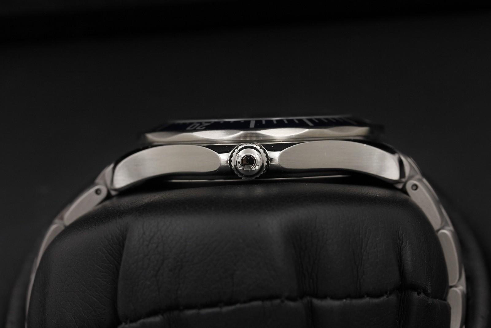 Watch Image 3
