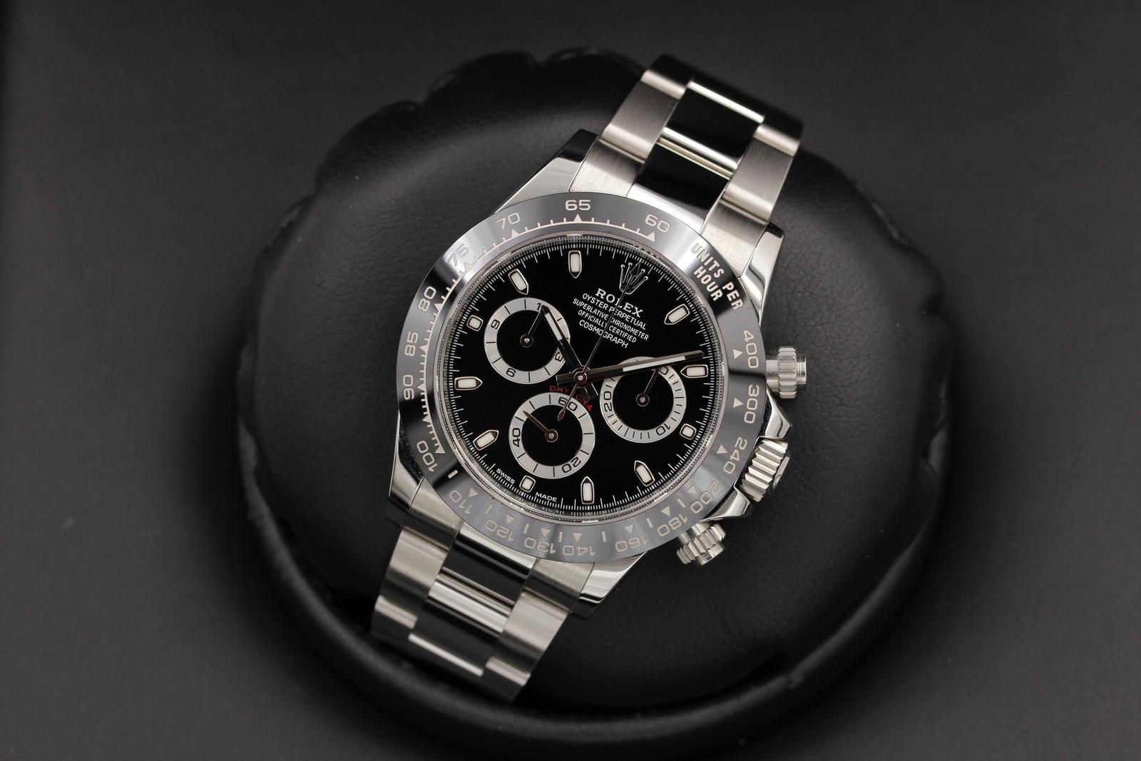 Watch Image 8