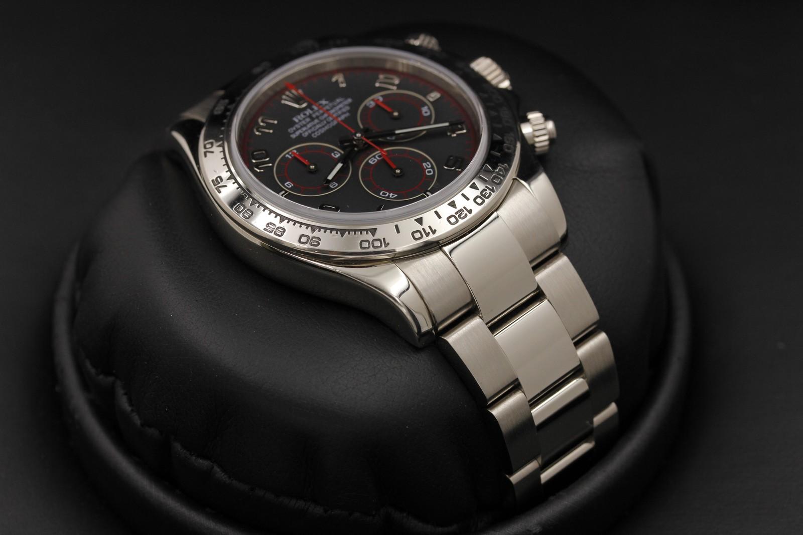 Watch Image 6