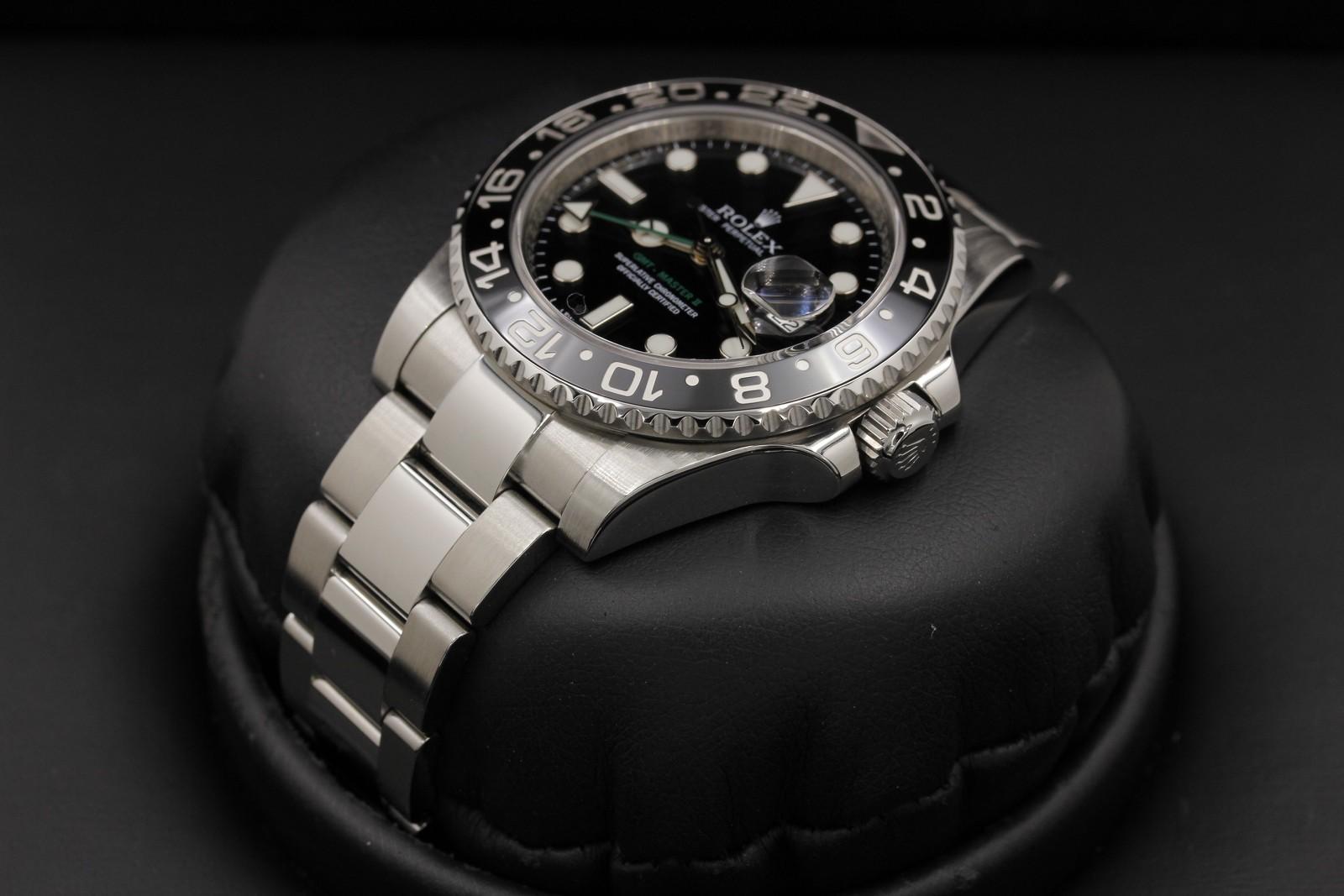 Watch Image 2