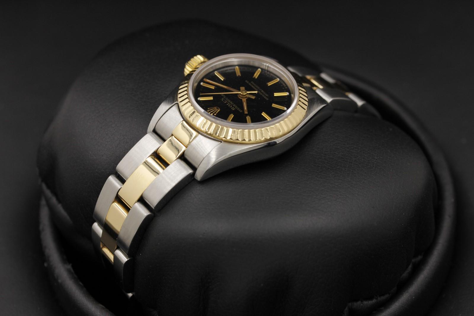 Watch Image 5