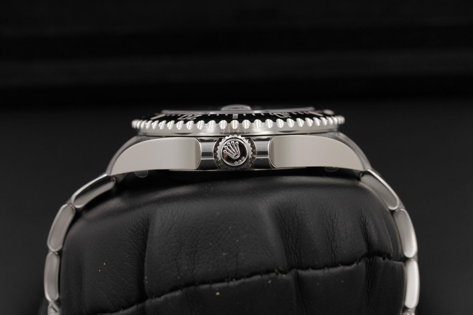 Watch Image 3