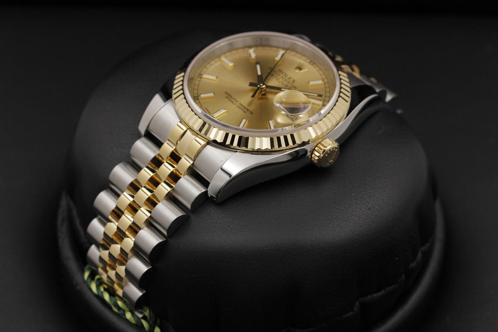 Watch Image 2