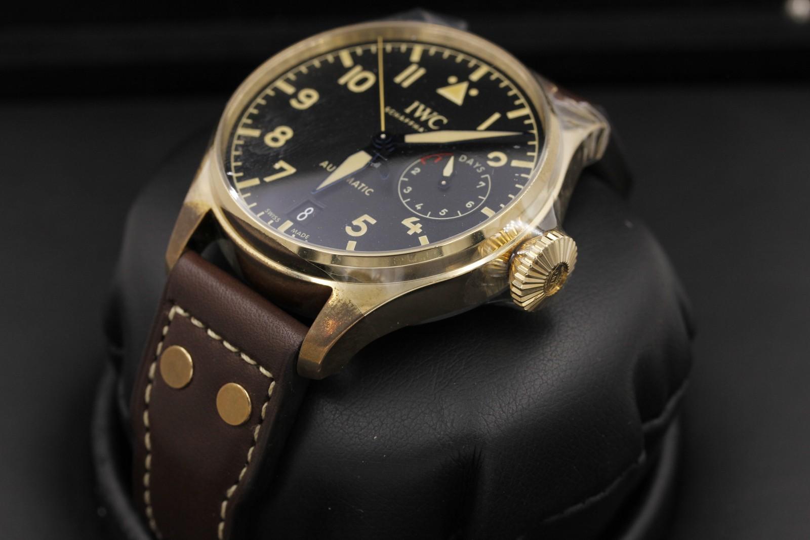 Watch Image 2