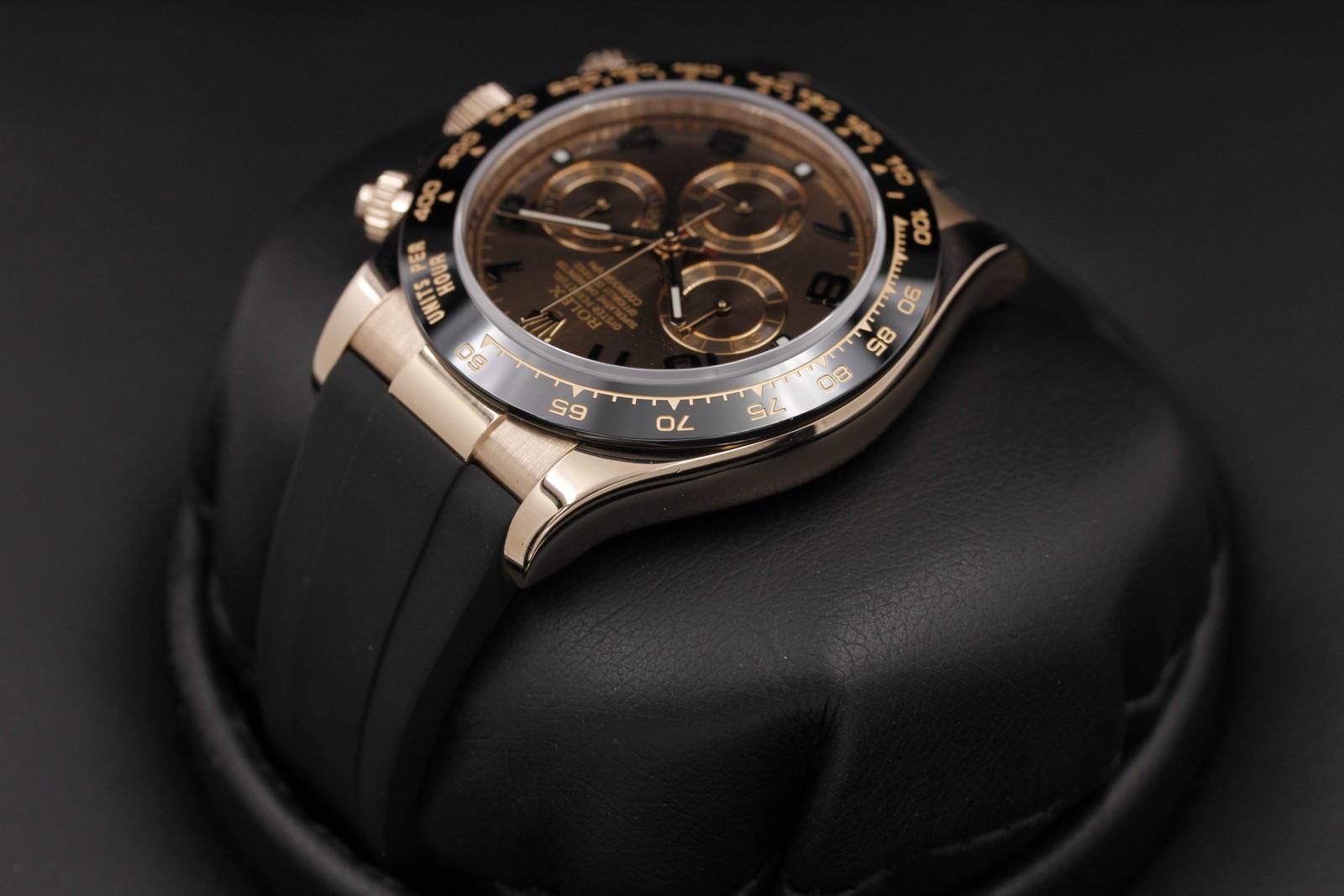 Watch Image 5