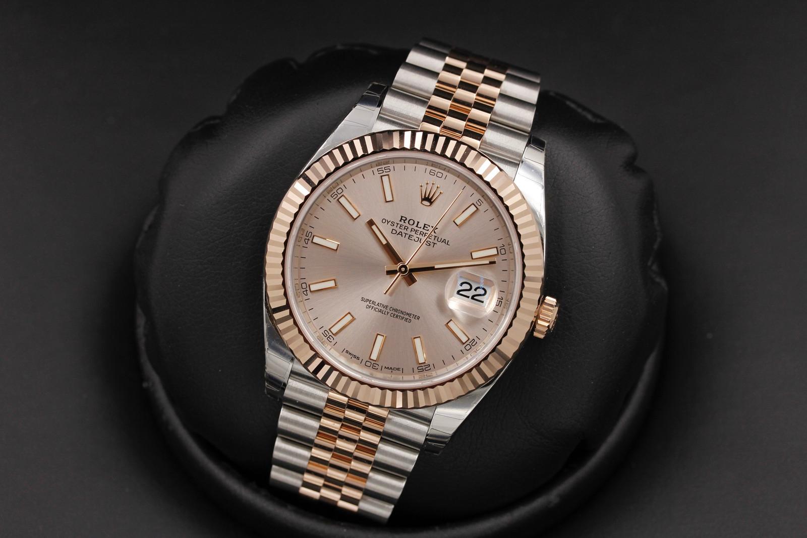 Watch Image 8