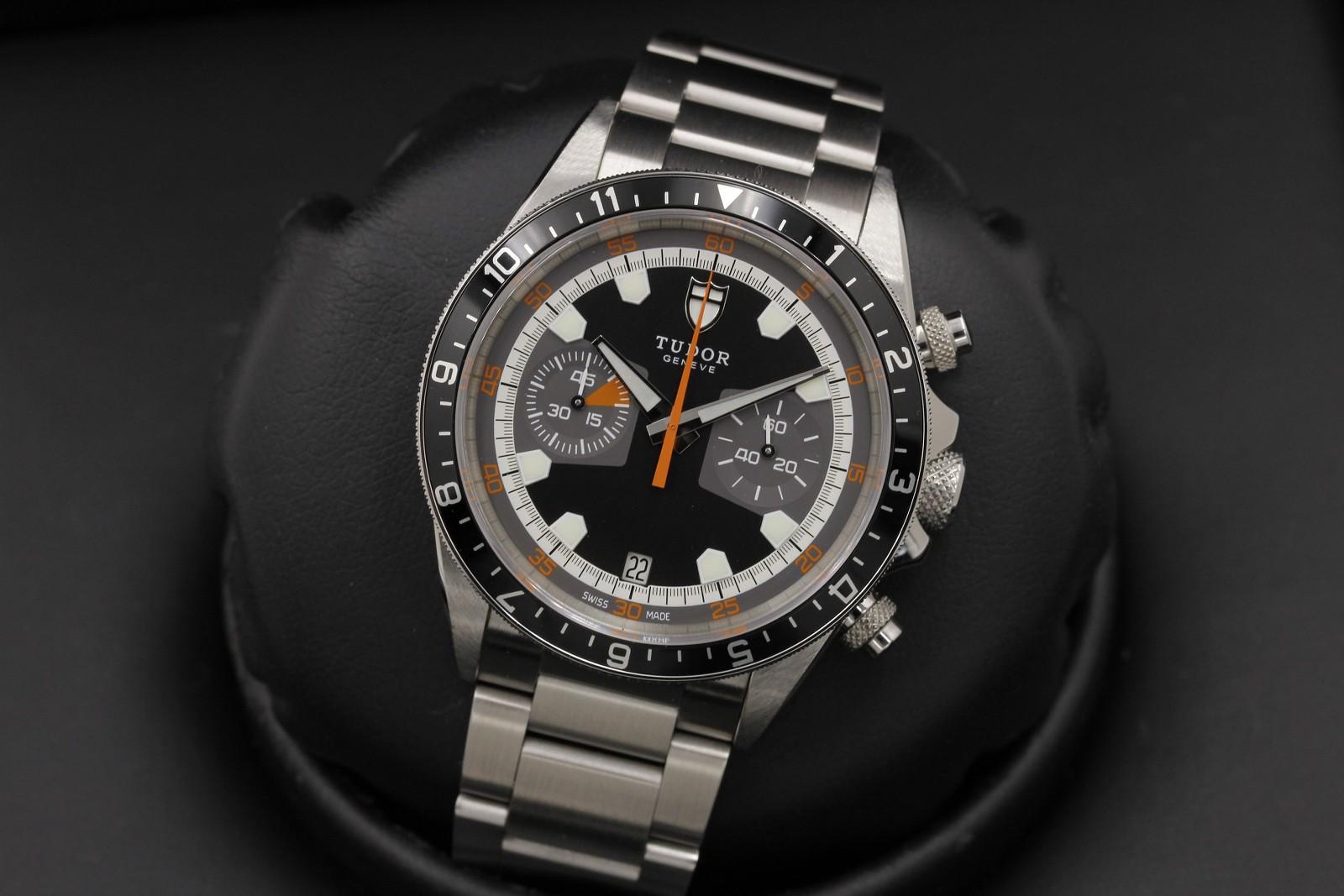 Watch Image 8
