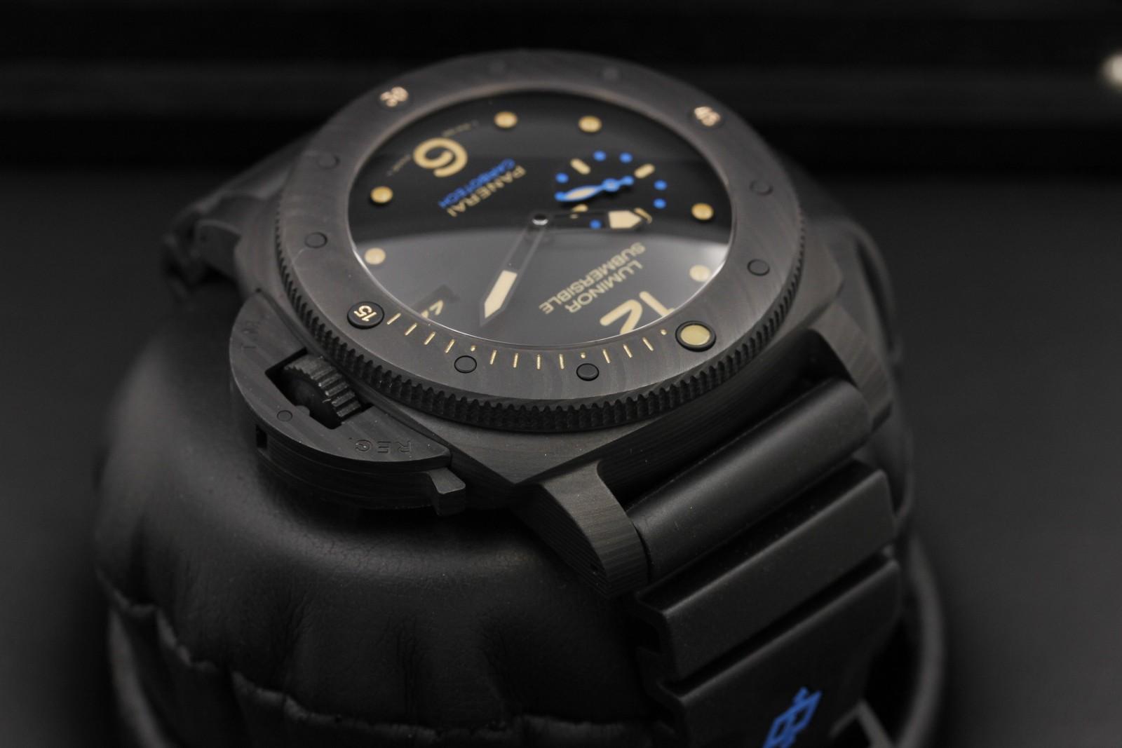 Watch Image 4