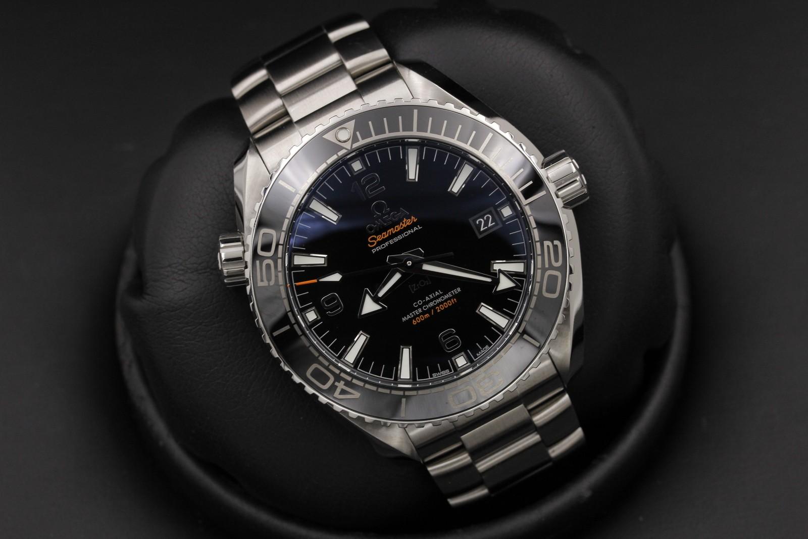 Watch Image 9