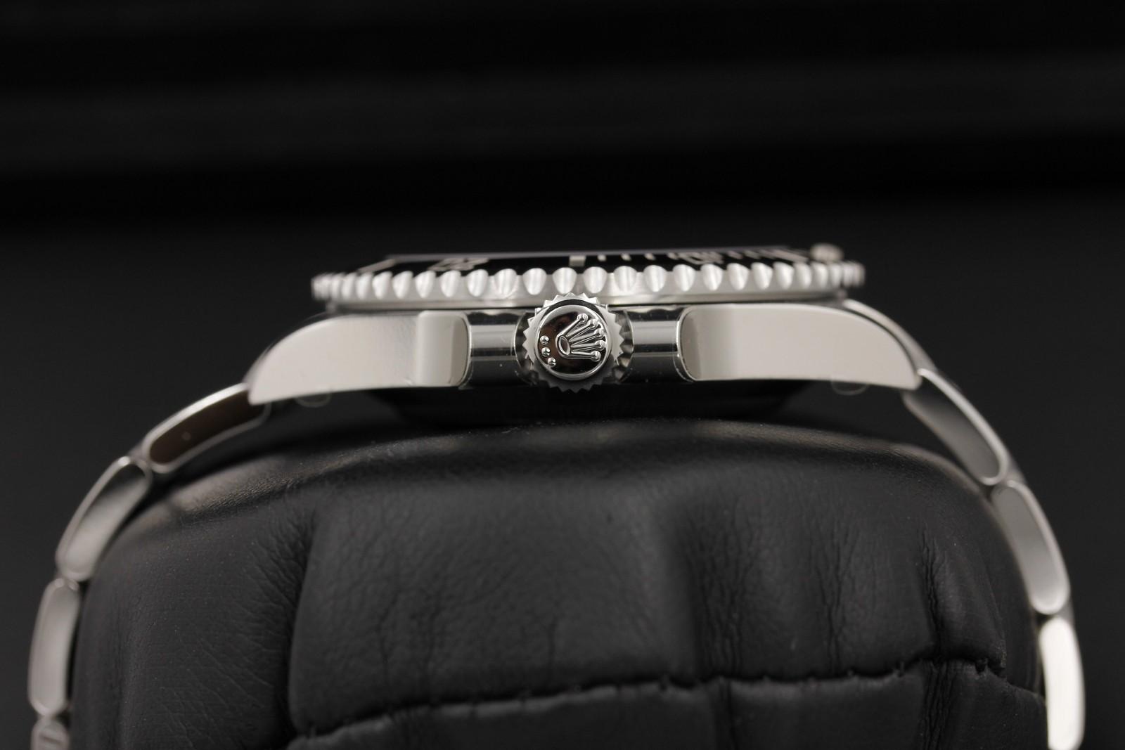 Watch Image 3