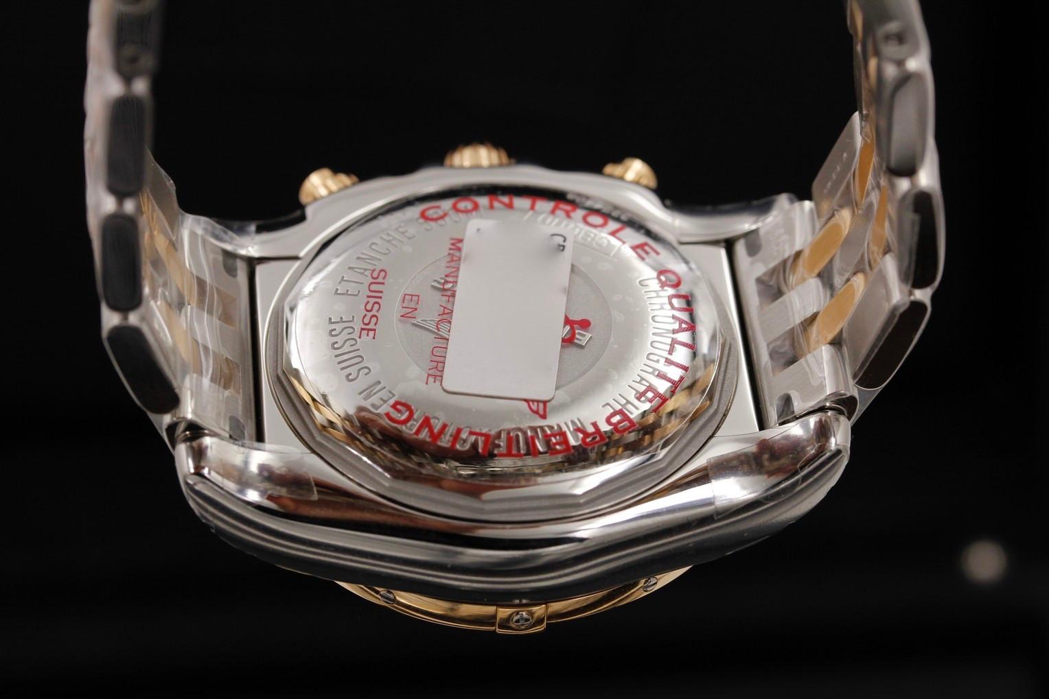Watch Image 10