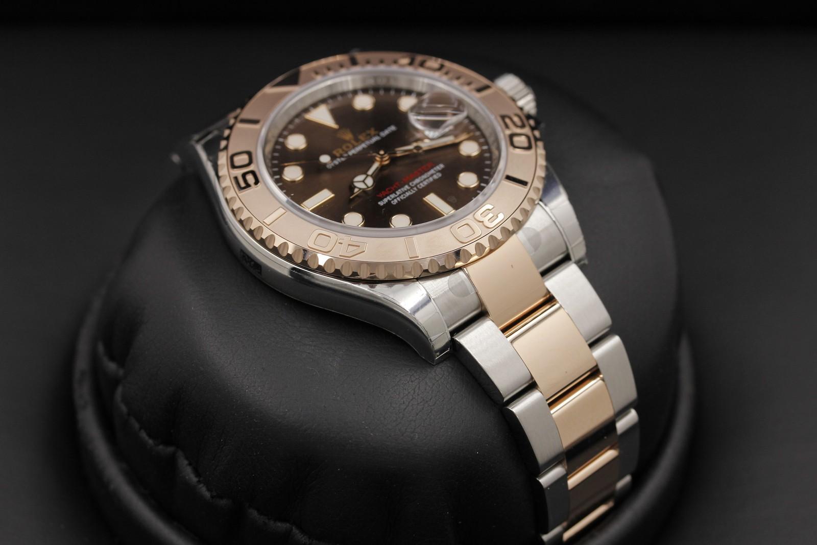 Watch Image 6