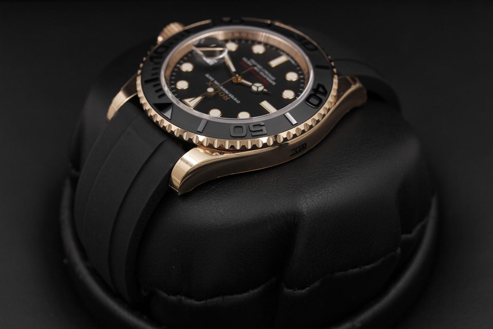 Watch Image 5