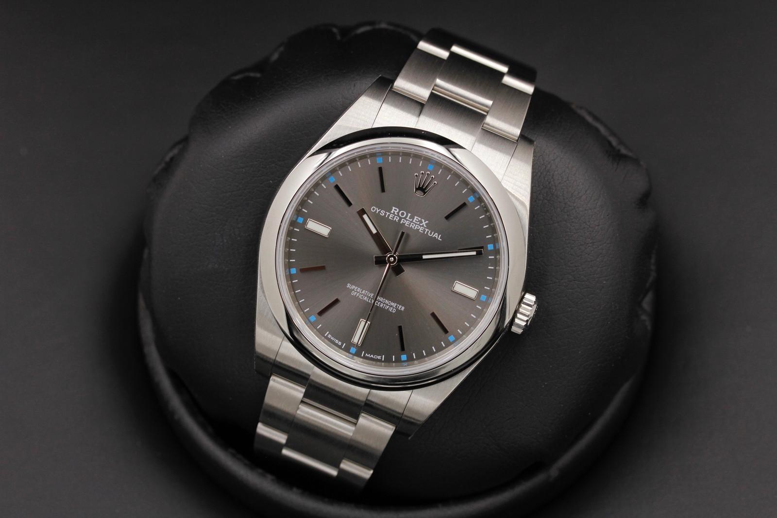 Watch Image 8