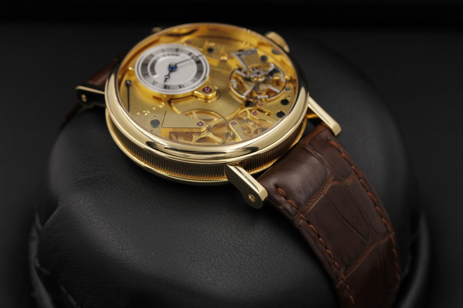 Watch Image 6