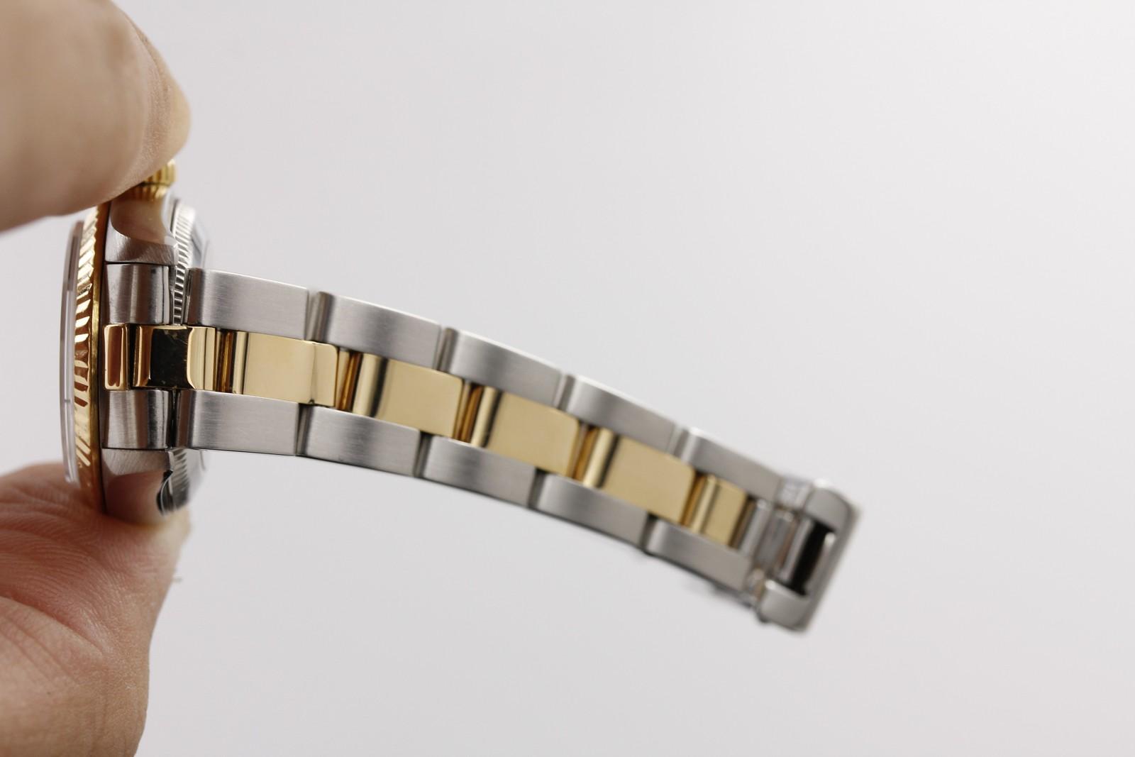 Watch Image 8