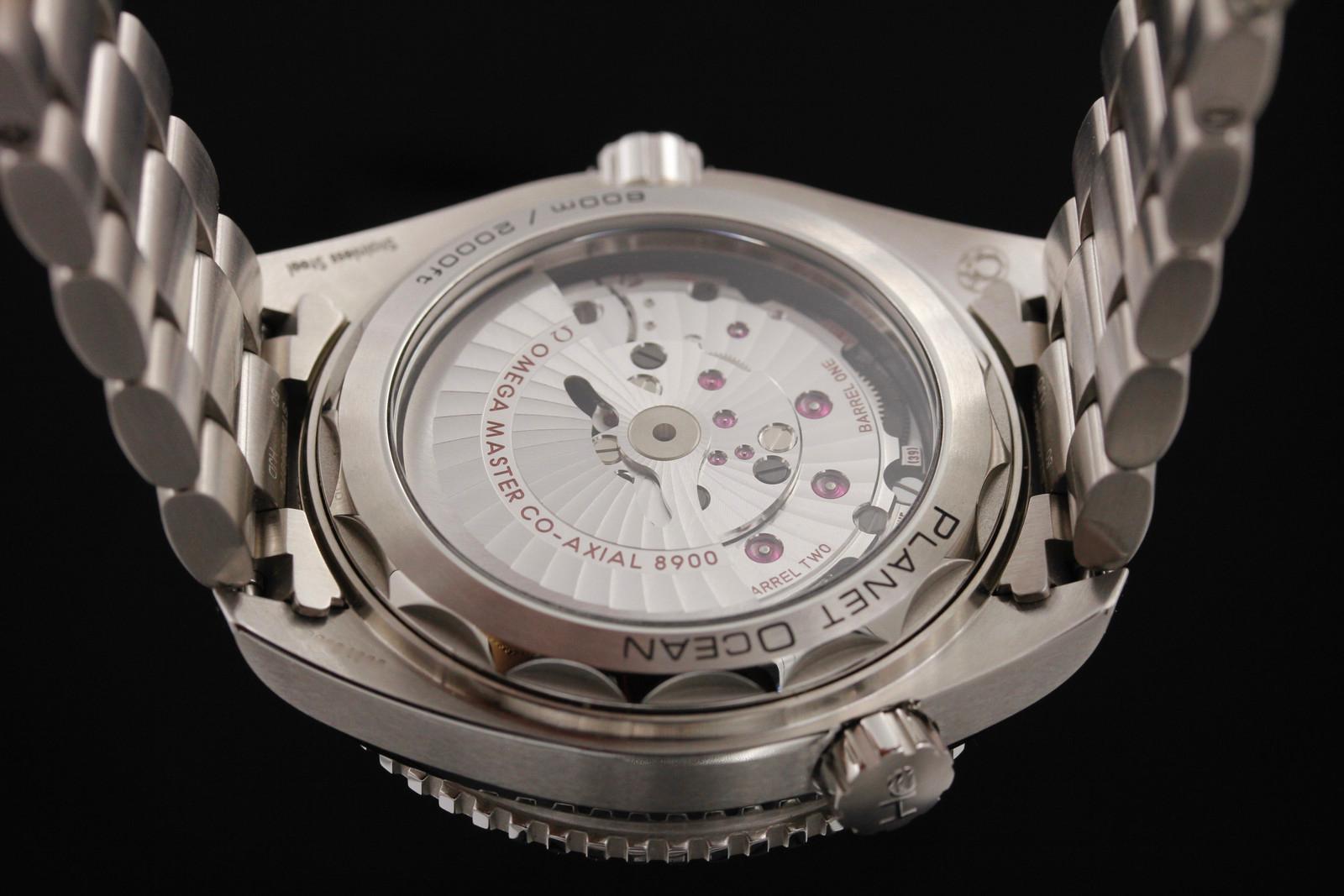Watch Image 10