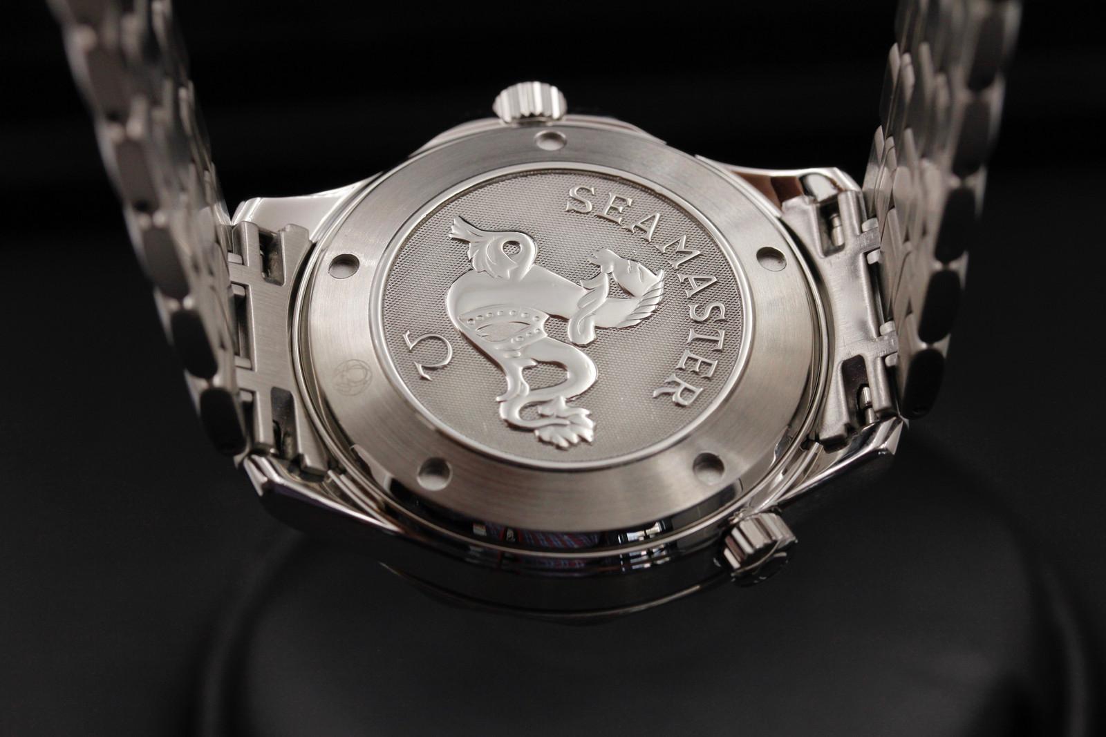 Watch Image 10