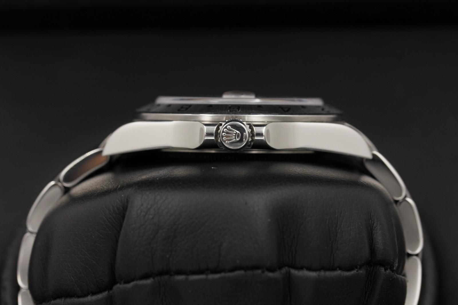 Watch Image 3