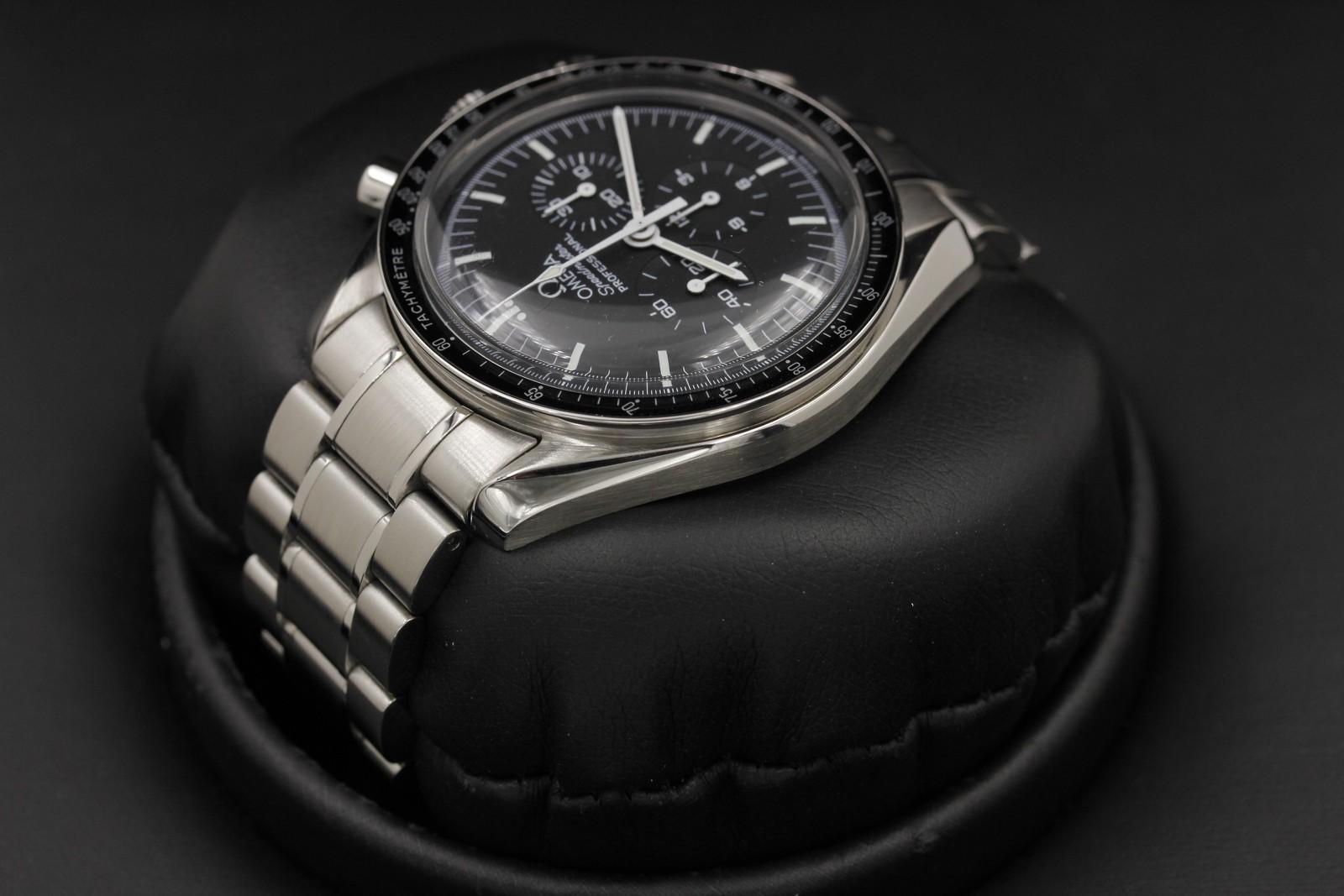 Watch Image 5