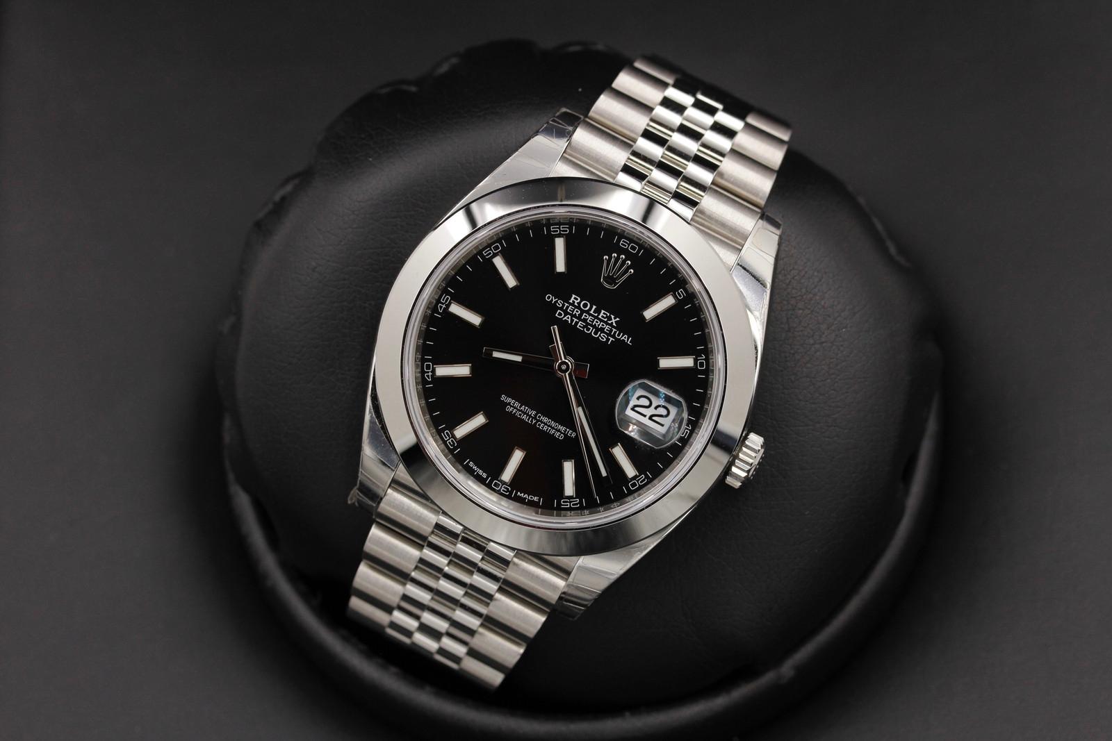 Watch Image 8