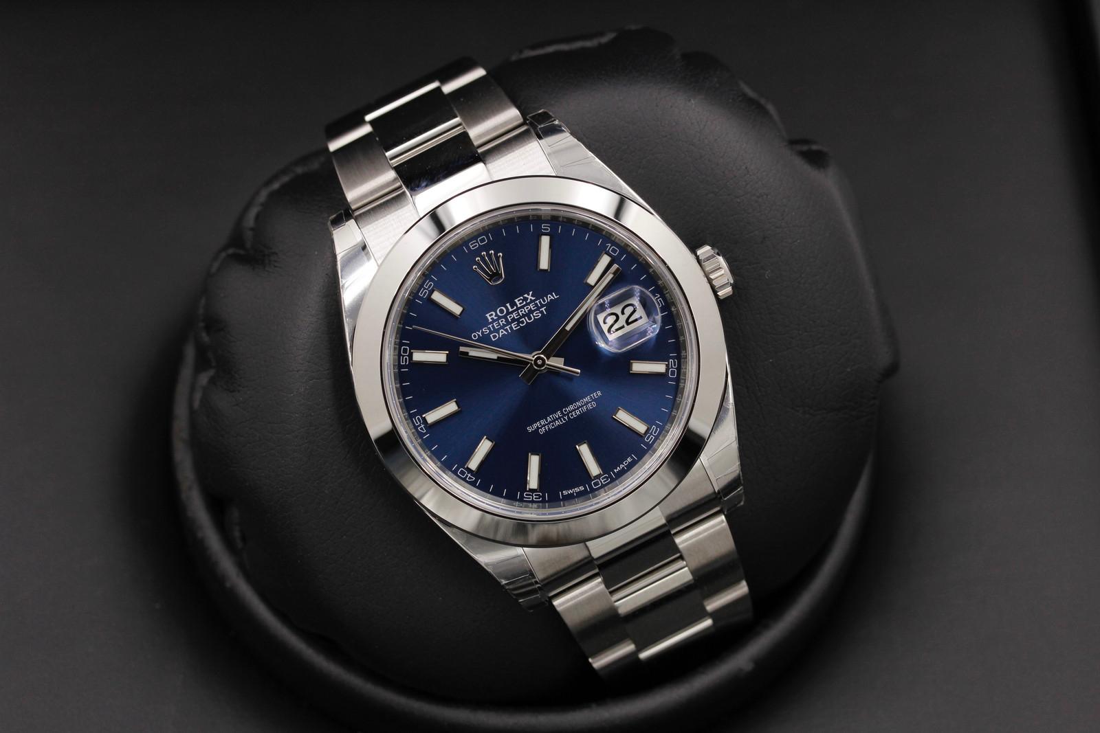 Watch Image 9
