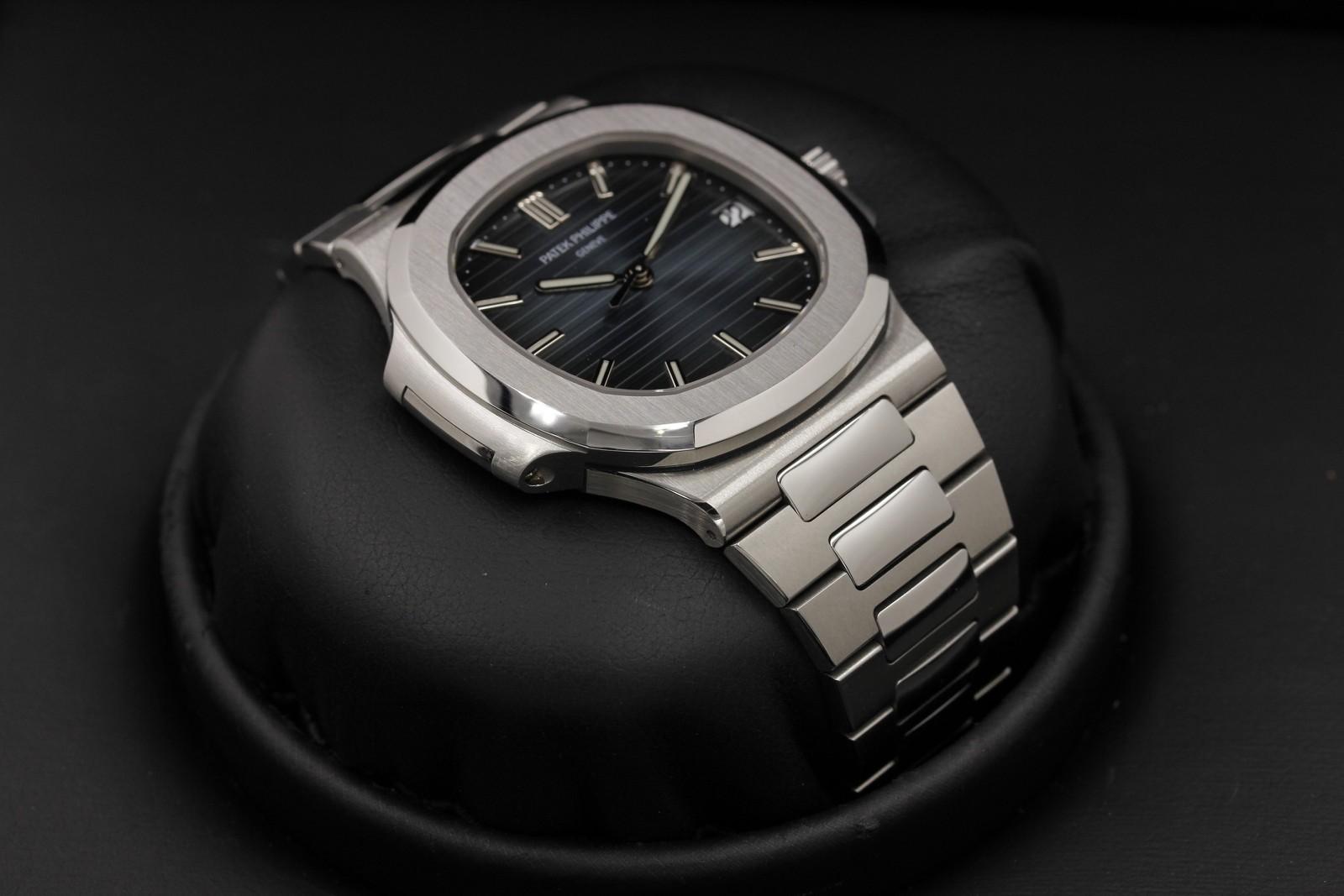 Watch Image 6