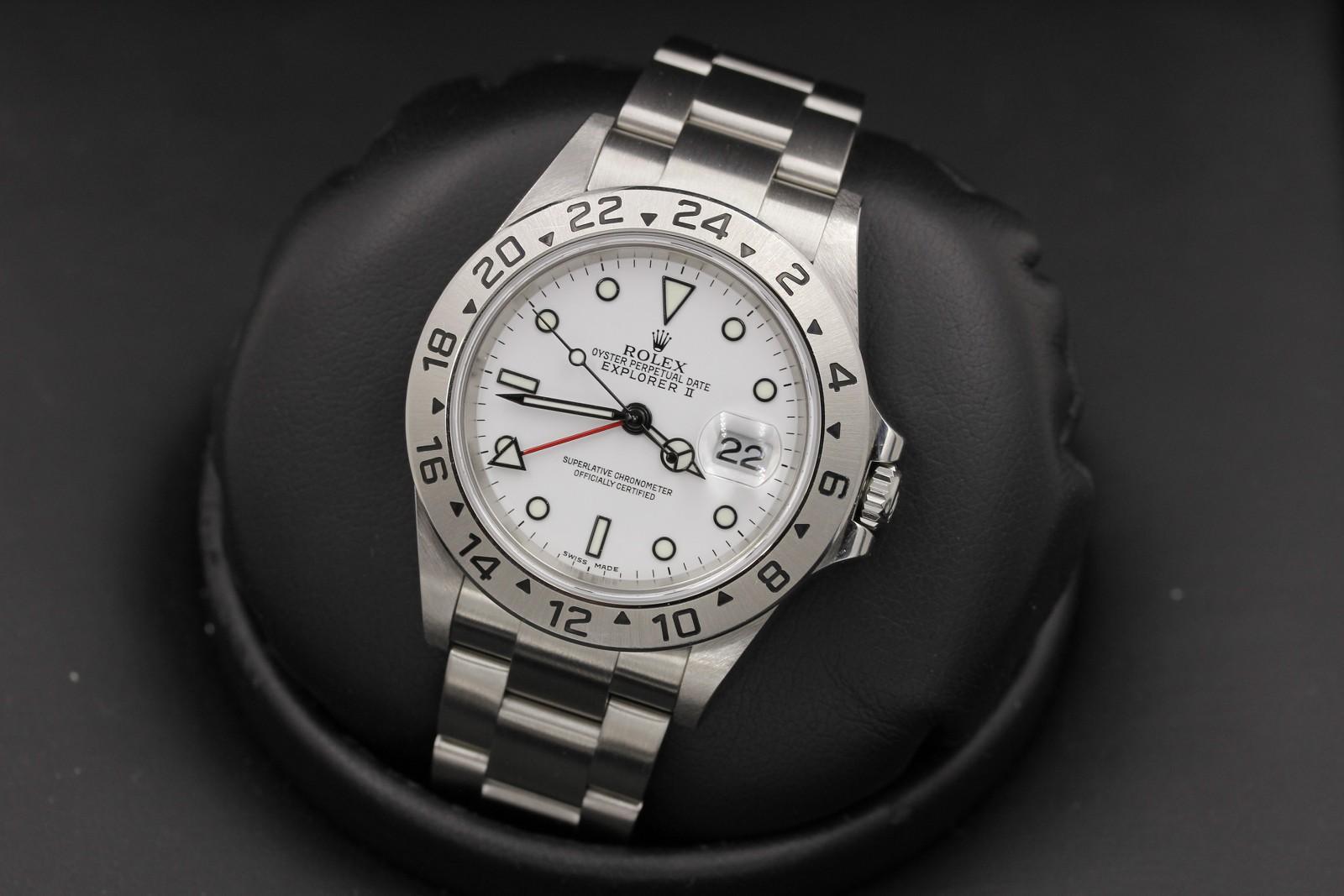 Watch Image 7