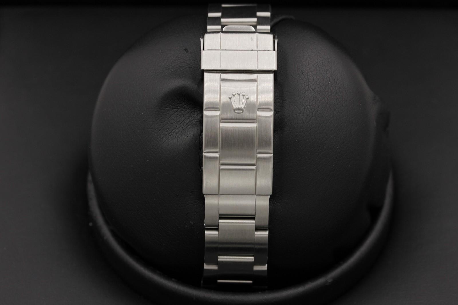 Watch Image 7