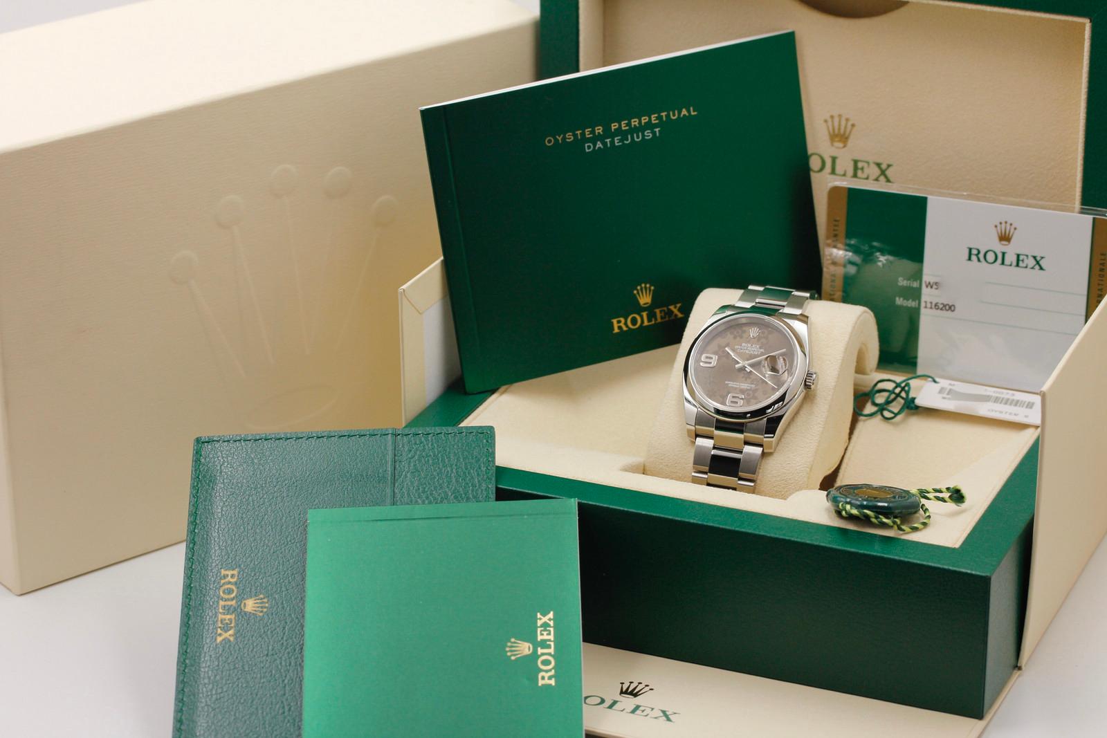 Watch Image 11