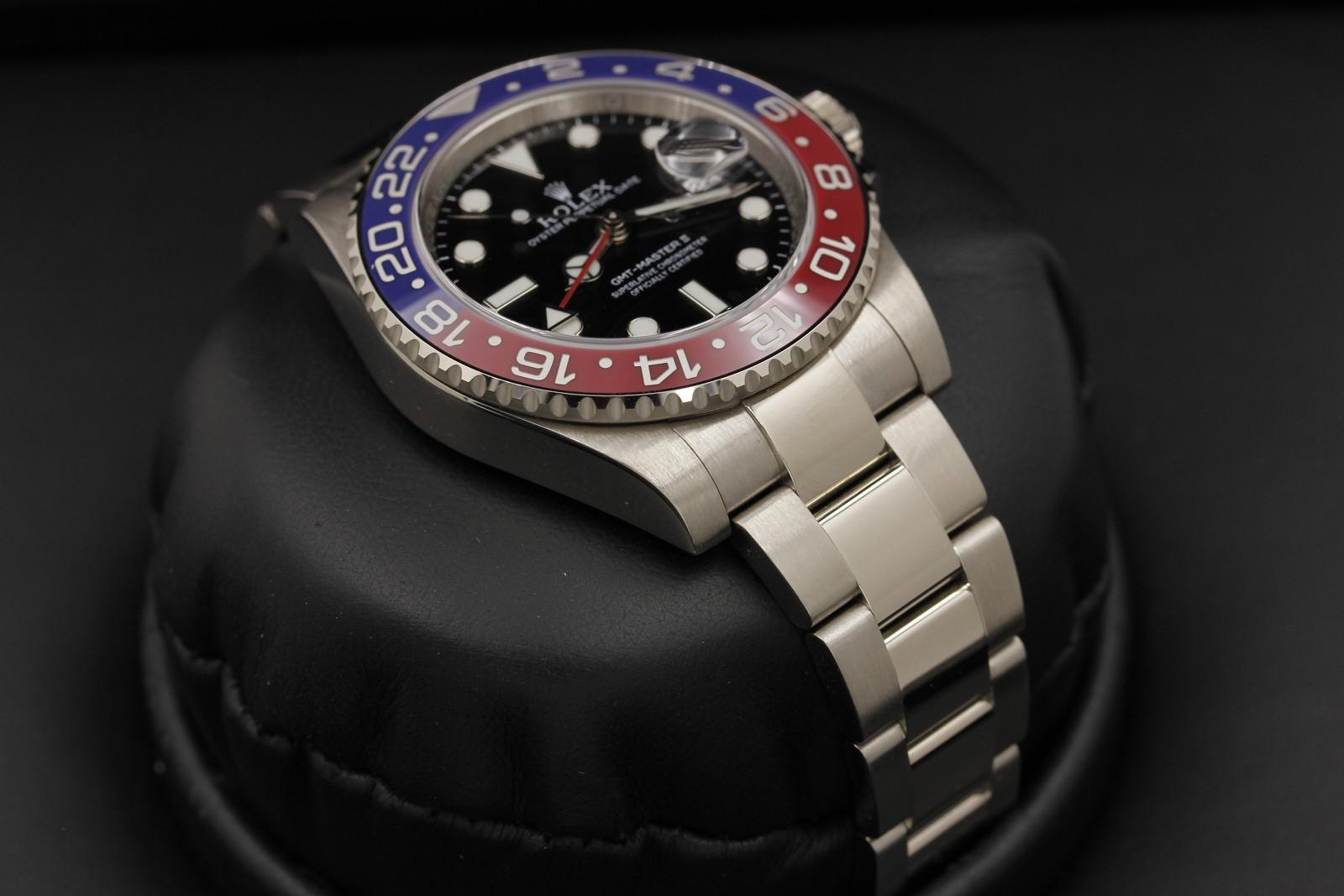 Watch Image 6