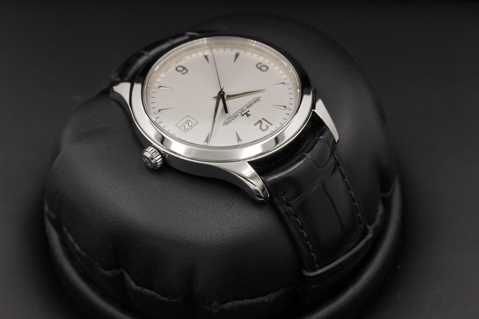 Watch Image 4