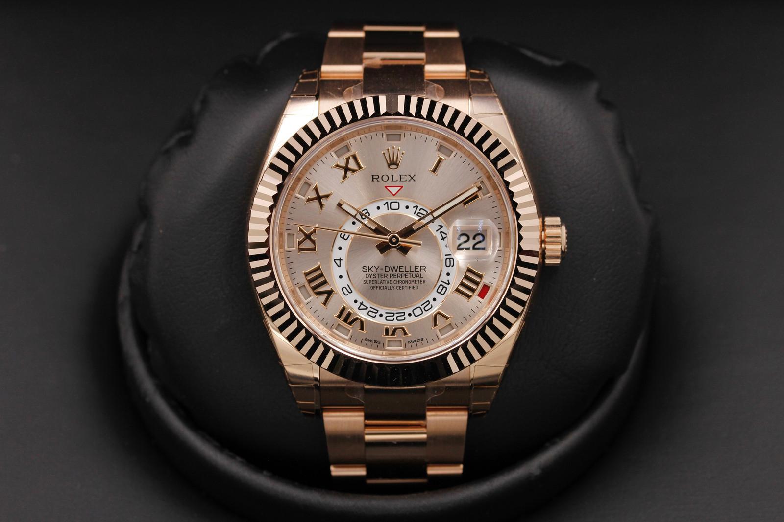 Watch Image 1